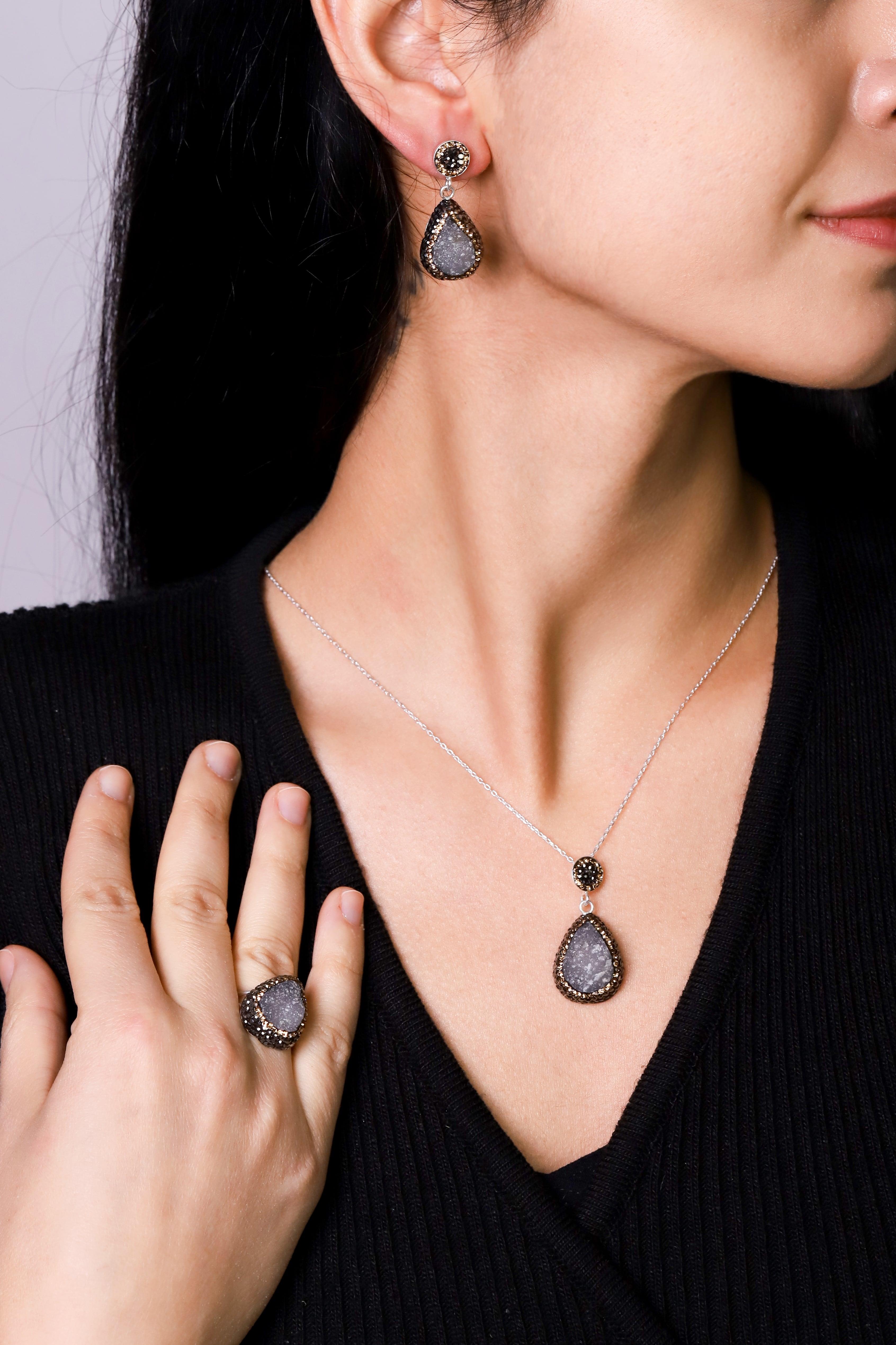 Akasya Serisi Damla Doğal Taşlı Durzy Doğal Taşlı Kadın Üçlü Set Ayarlanabilir Ölçü