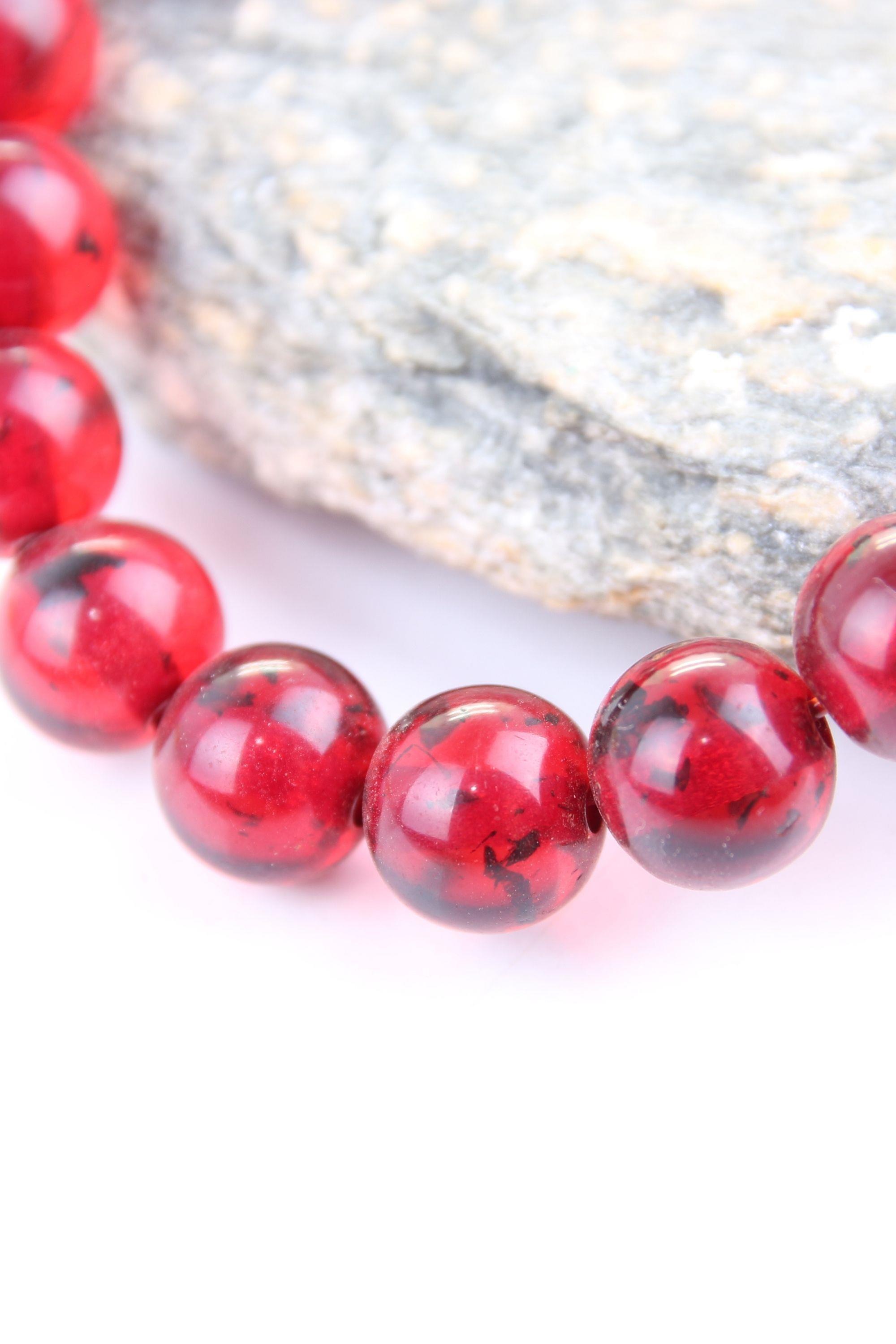 Kırmızı Çay Parçacıklı Fosil Görünümlü Pres Toz Sıkma Kehribar Bileklik Unisex Elastik