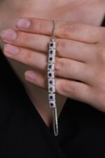 Mavi Safir Kare Taşlı Asansörlü Bayan Gümüş Bileklik