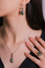 Midyat Serisi Yeşil Renkli Yeşim Taşlı Otantik Gümüş Üçlü Kadın Seti