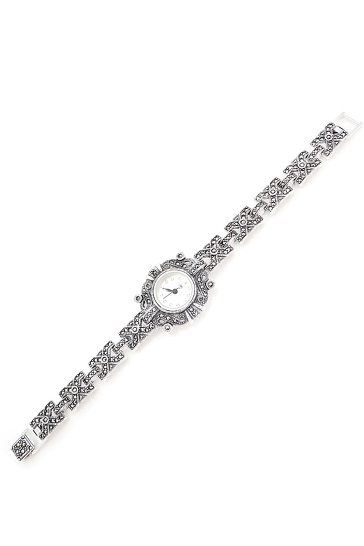 Motifli Markazit Taşlı Gümüş Kadın Saat Saat Modeli