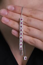 Kırmızı Lal Kare Taşlı Asansörlü Bayan Gümüş Bileklik