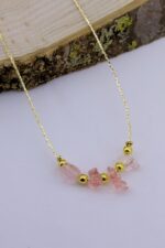 Kırık Taşlar Serisi Doğaltaşlı Mix Kadın Genç Kız Kolyesi Modeli