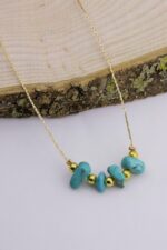 Kırık Taşlar Serisi Doğaltaşlı Mix Kadın Genç Kız Kolyesi Modeli