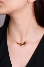 Kırık Taşlar Serisi Doğaltaşlı Mix Kadın Genç Kız Kolyesi Modeli