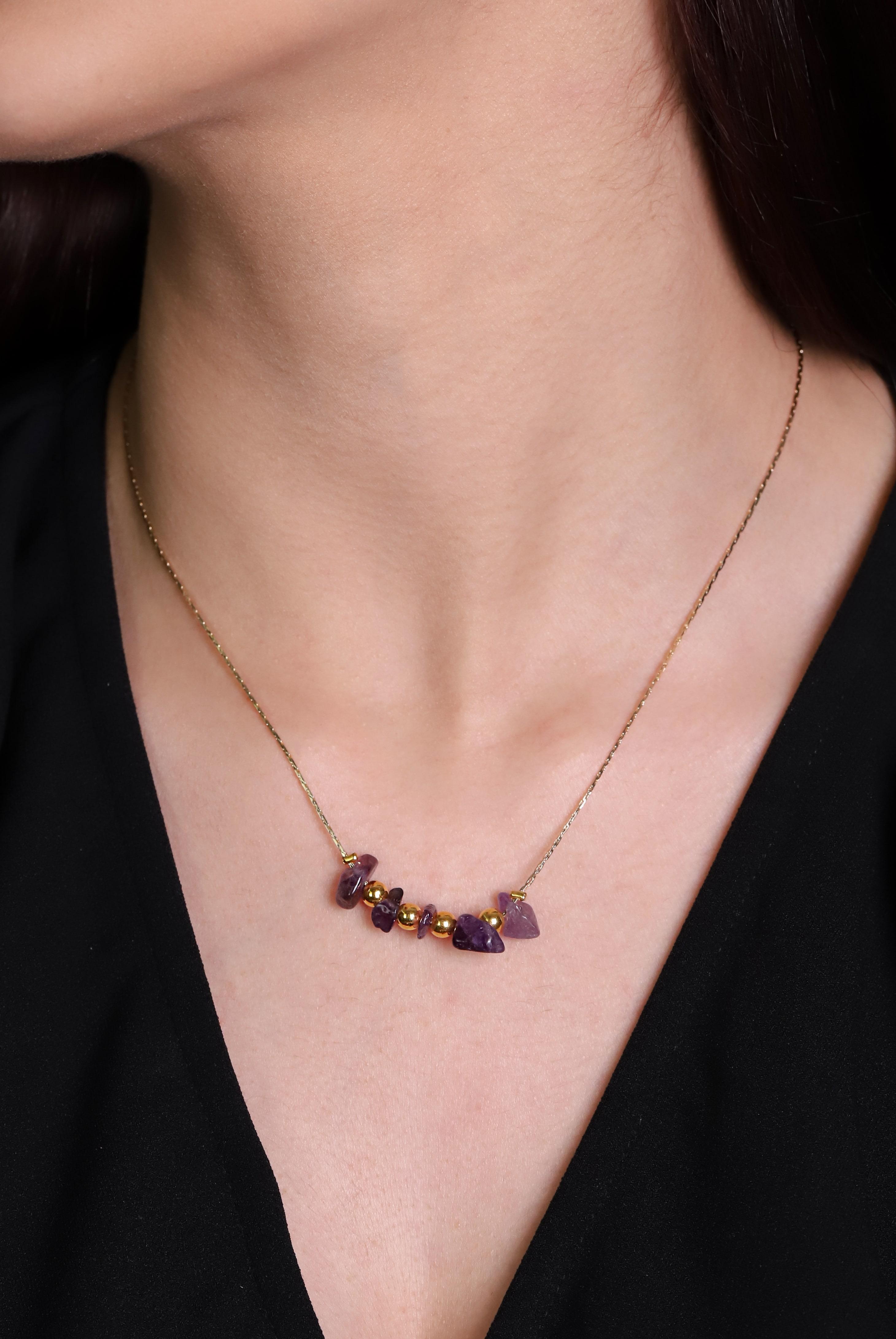 Kırık Taşlar Serisi Doğaltaşlı Mix Kadın Genç Kız Kolyesi Modeli