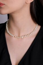 Kırık Taşlar Serisi Doğaltaşlı Mix Kadın Genç Kız Kolyesi Modeli