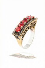 Beştaş Serisi Lal Kırmızı Taşlı Otantik 925 Ayar Gümüş Kadın Yüzük