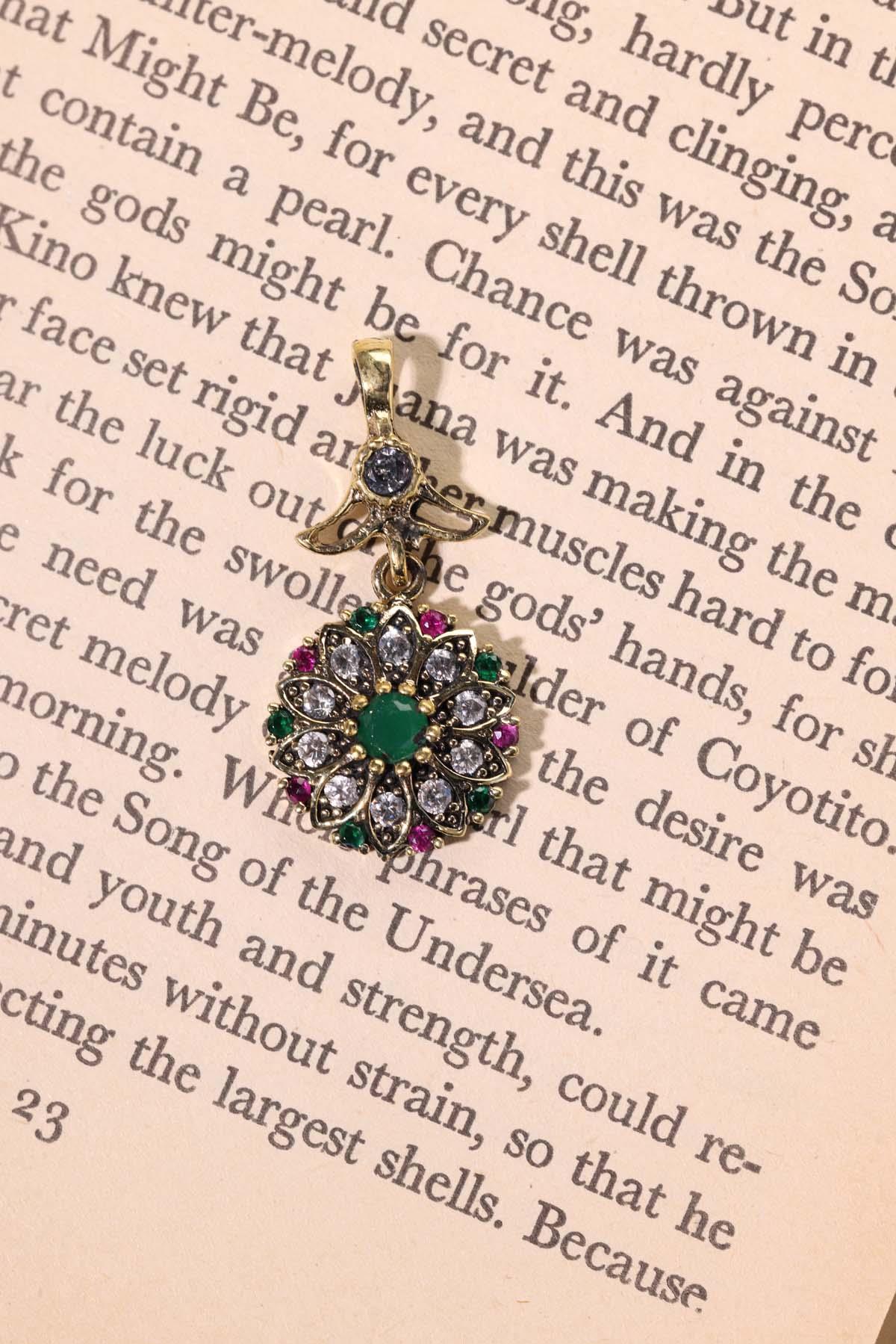 Verde Serisi Renkli Taşlı Gümüş Üçlü Set Otantik Takı Ayarlanabiilir Yüzüklü