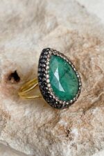 Akasya Serisi Kök Yakut Zümrüt Safir Doğal Taşlı El İşi Kadın Yüzük Ayarlanabilir Ölçülü