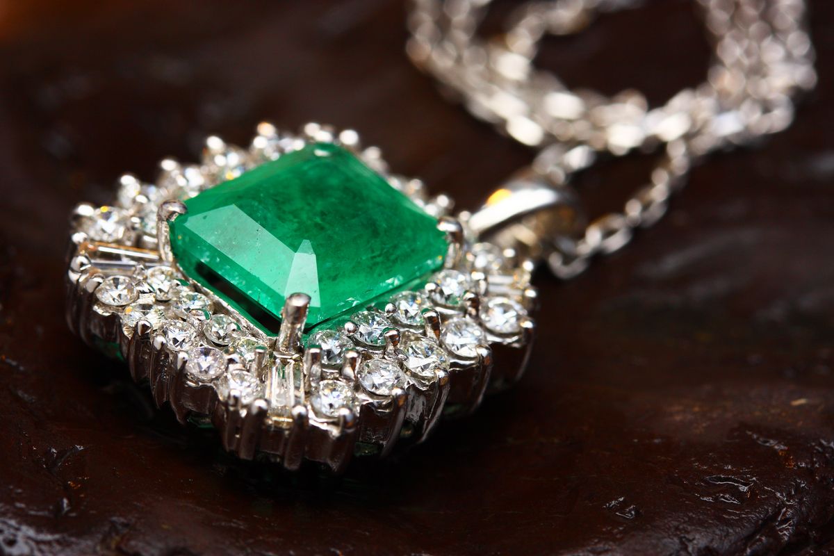 925 Ayar Gümüş Takı Modelleri 925 ayar gümüş takı — sterling silver yüzük ve mücevher